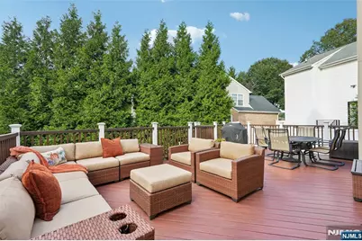 489 Adler Way, Paramus, NJ 07652 - Photo 27