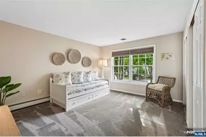 489 Adler Way, Paramus, NJ 07652 - Photo 21