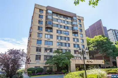 344 Prospect Avenue 6E #6E, Hackensack, NJ 07601 - Photo 1