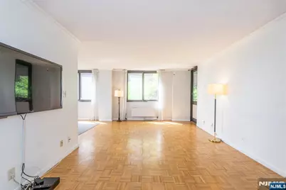 344 Prospect Avenue 6E #6E, Hackensack, NJ 07601 - Photo 7