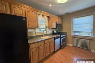 305 Luddington Ave, Clifton, NJ 07011 - Photo 9