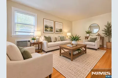 305 Luddington Avenue, Clifton, NJ 07011 - Photo 11