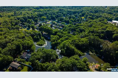 52 Aspen Lane, West Milford, NJ 07480 - Photo 33