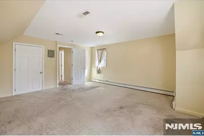31 Vivian Avenue, Emerson, NJ 07630 - Photo 29
