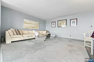 1 Claridge Dr 917, Verona, NJ 07044 - Photo 9