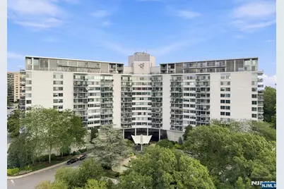 1 Claridge Drive 917 #917, Verona, NJ 07044 - Photo 1