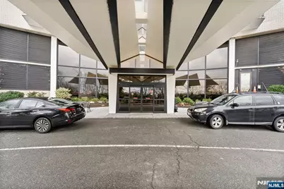 1 Claridge Drive 917 #917, Verona, NJ 07044 - Photo 41
