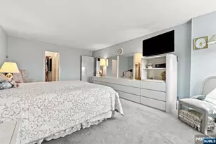 1 Claridge Dr 917, Verona, NJ 07044 - Photo 21