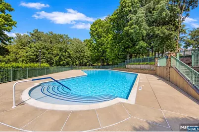 1293 Paddington Road A2 #A2, Mahwah, NJ 07430 - Photo 25