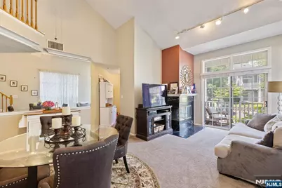 1293 Paddington Road A2 #A2, Mahwah, NJ 07430 - Photo 13