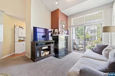 1293 Paddington Road A2 #A2, Mahwah, NJ 07430 - Photo 15