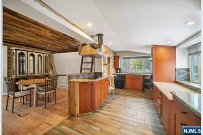 15 Allegheny Avenue, West Milford, NJ 07480 - Photo 3