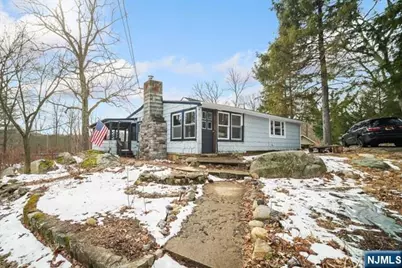 15 Allegheny Avenue, West Milford, NJ 07480 - Photo 1