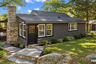 15 Allegheny Ave, West Milford, NJ 07480 - Photo 3