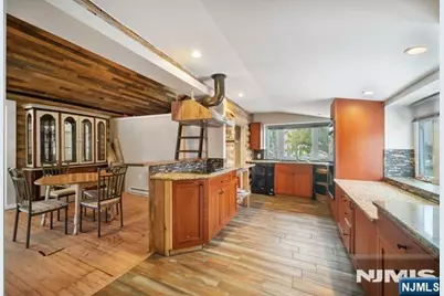 15 Allegheny Avenue, West Milford, NJ 07480 - Photo 5