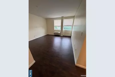 40 Washington Avenue B4 #B4, Dumont, NJ 07628 - Photo 7