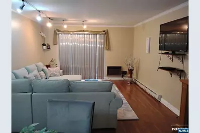 10 Orchard Street 3F #3F, Hackensack, NJ 07601 - Photo 5