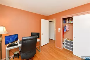 10 Sieber Ct, Bergenfield, NJ 07621 - Photo 17