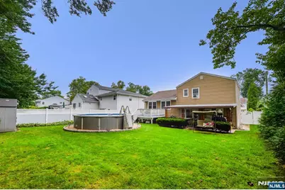 10 Sieber Court, Bergenfield, NJ 07621 - Photo 33