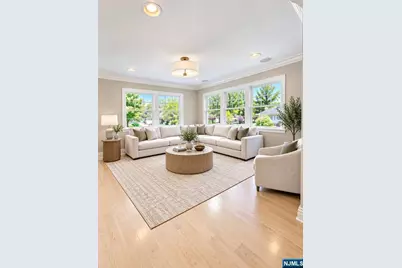 380 Hoover Avenue, Washington Township, NJ 07676 - Photo 5