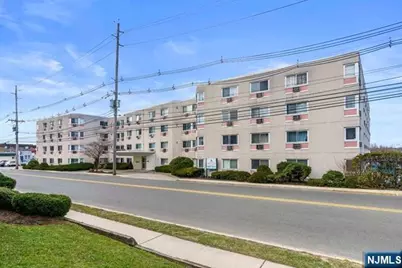 333 Grand Avenue 1N #1N, Palisades Park, NJ 07650 - Photo 15