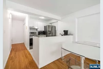 333 Grand Avenue 1N #1N, Palisades Park, NJ 07650 - Photo 5