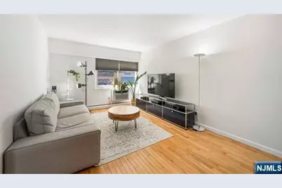333 Grand Avenue 1N #1N, Palisades Park, NJ 07650 - Photo 3