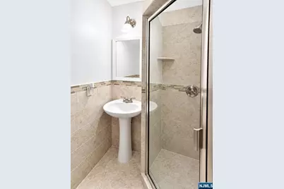 644 7th Street, Carlstadt, NJ 07072 - Photo 7