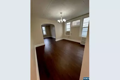 16 Hazel Place 2 #2, Irvington, NJ 07111 - Photo 9