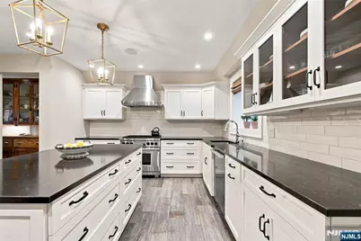 295 Hamilton Avenue, Glen Rock, NJ 07452 - Photo 15