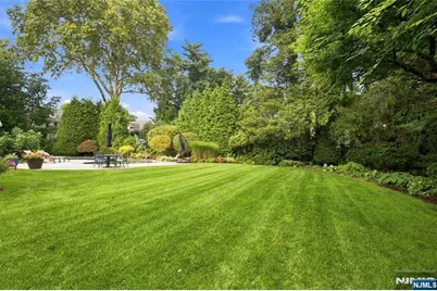 295 Hamilton Avenue, Glen Rock, NJ 07452 - Photo 7