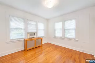 241 Hope St, Ridgewood, NJ 07450 - Photo 5