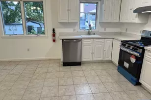 19 Leo Pl 1, Lodi, NJ 07644 - Photo 11