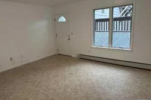 19 Leo Pl 1, Lodi, NJ 07644 - Photo 5