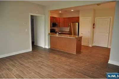 1303 Windsor Park 303 #303, Englewood, NJ 07631 - Photo 3
