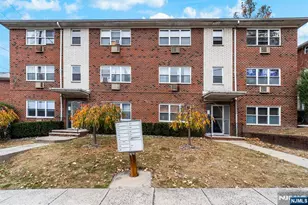 313 Grantwood Blvd 5, Palisades Park, NJ 07650 - Photo 1