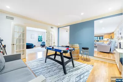 41 Downey Drive, Tenafly, NJ 07670 - Photo 13