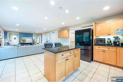41 Downey Drive, Tenafly, NJ 07670 - Photo 17
