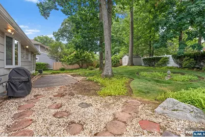 168 Rafkind Road, Bloomingdale, NJ 07403 - Photo 23