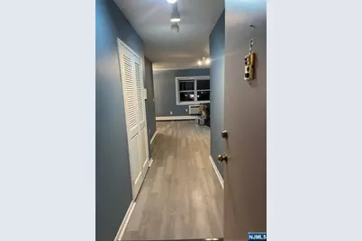 960 Main Street 5 #5, Hackensack, NJ 07601 - Photo 3