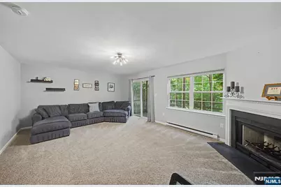 42 Hickory Way 4004 #4004, Mount Arlington, NJ 07856 - Photo 29