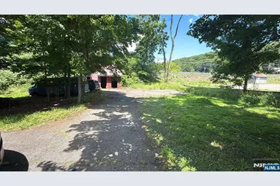 1581 Sussex Turnpike, Randolph Township, NJ 07869 - Photo 3