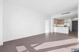 143 Old River Road 606, Edgewater, NJ 07020 - Photo 3