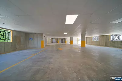 401 E Central Boulevard 4B #4B, Palisades Park, NJ 07650 - Photo 13