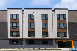 401 E Central Blvd 4B, Palisades Park, NJ 07650 - Photo 1