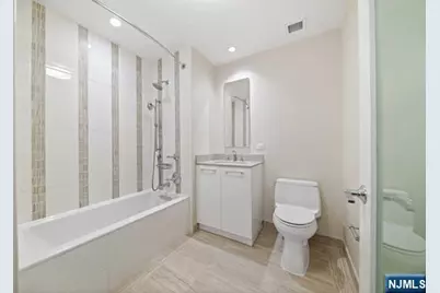 1200 Ave At Port Imperial 603 #603, Weehawken, NJ 07086 - Photo 23