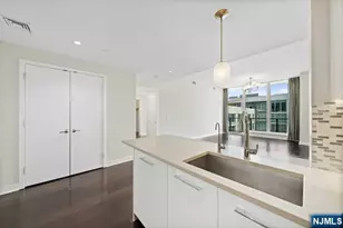 1200 Ave At Port Imperial 603, Weehawken, NJ 07086 - Photo 7