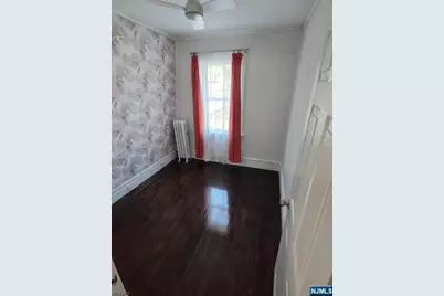 195 Kerrigan Boulevard, Newark, NJ 07106 - Photo 15