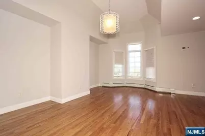 14 Kensington 14 #14, Tenafly, NJ 07670 - Photo 31