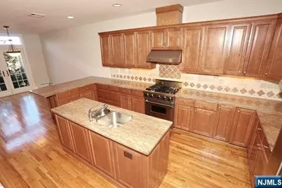 14 Kensington 14 #14, Tenafly, NJ 07670 - Photo 21
